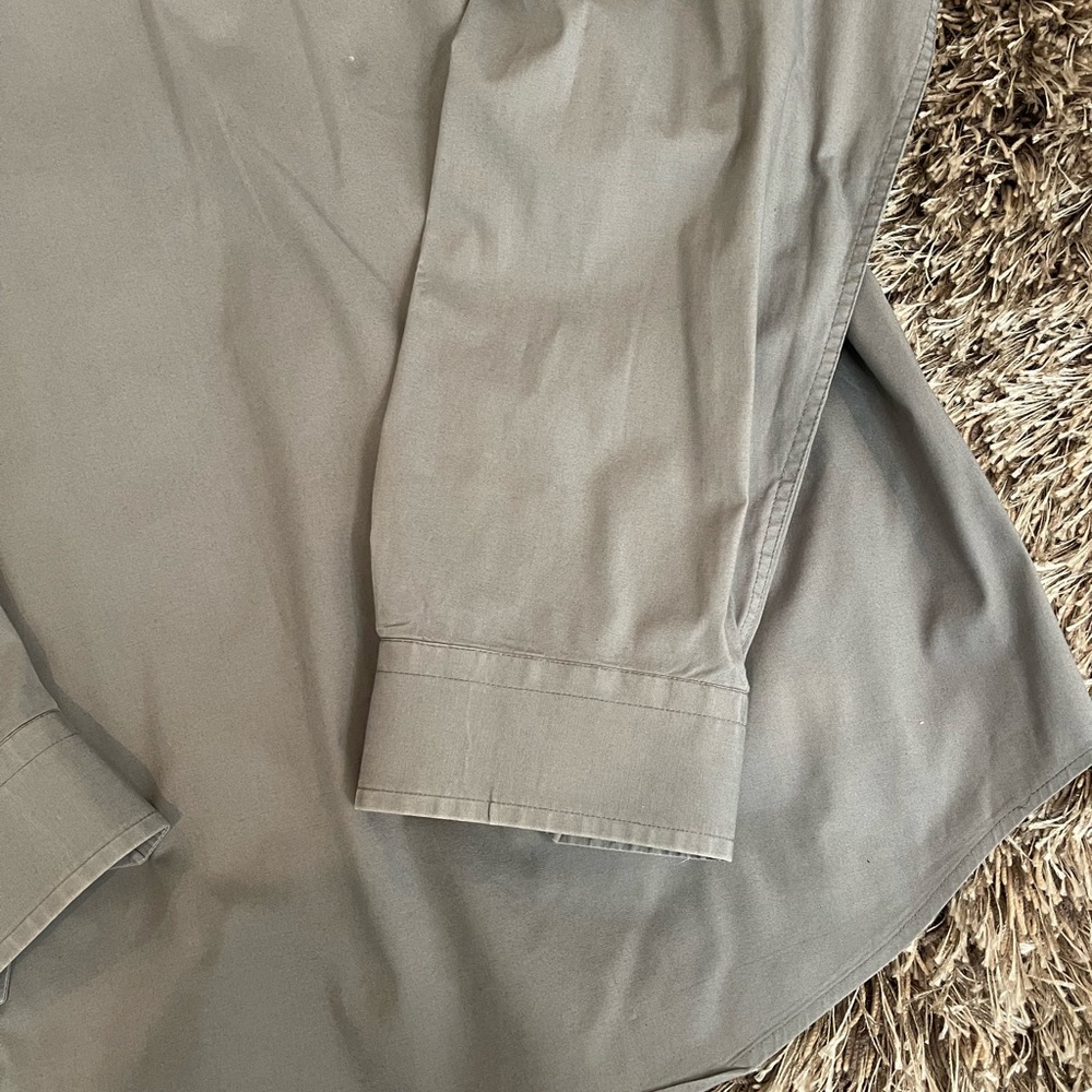 Express Modern Fit Button Up - Picture 12 of 15